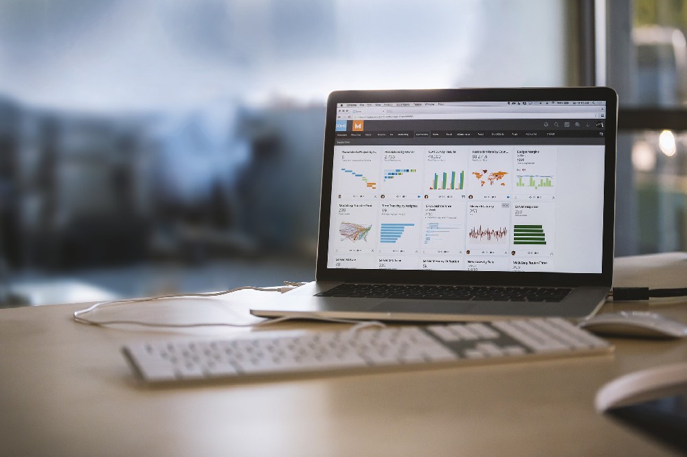 大屏數(shù)據(jù)可視化展示